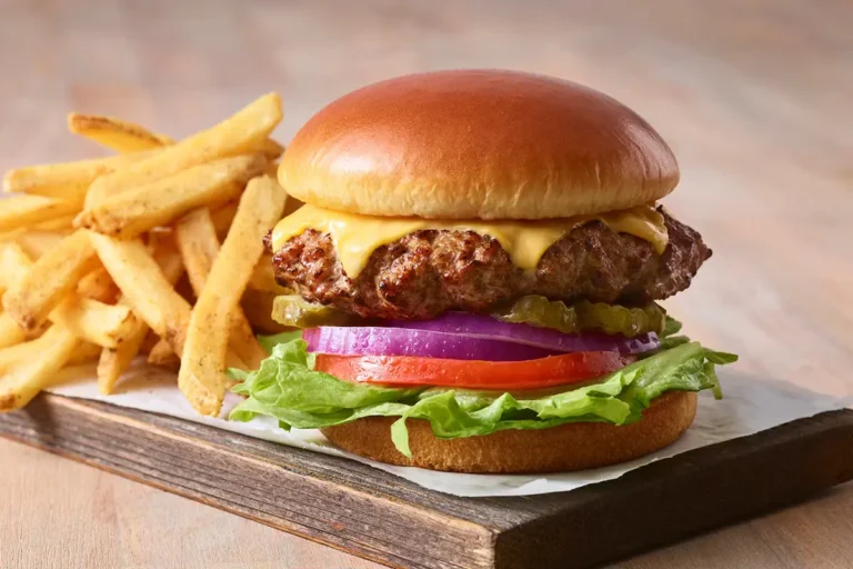 Applebee’s Classic Cheeseburger 2026 – Price, Calories